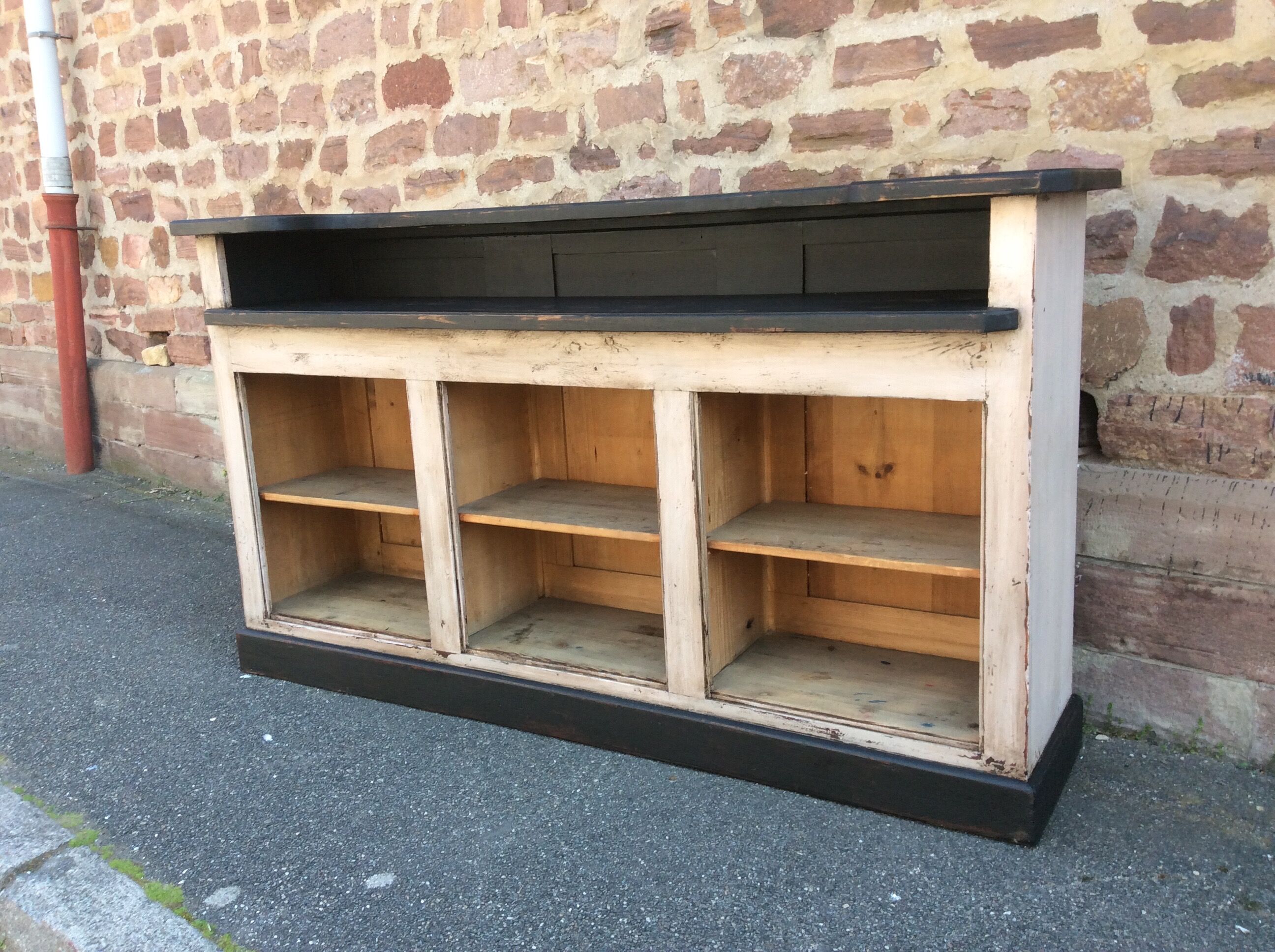 Vintage trade bar counter