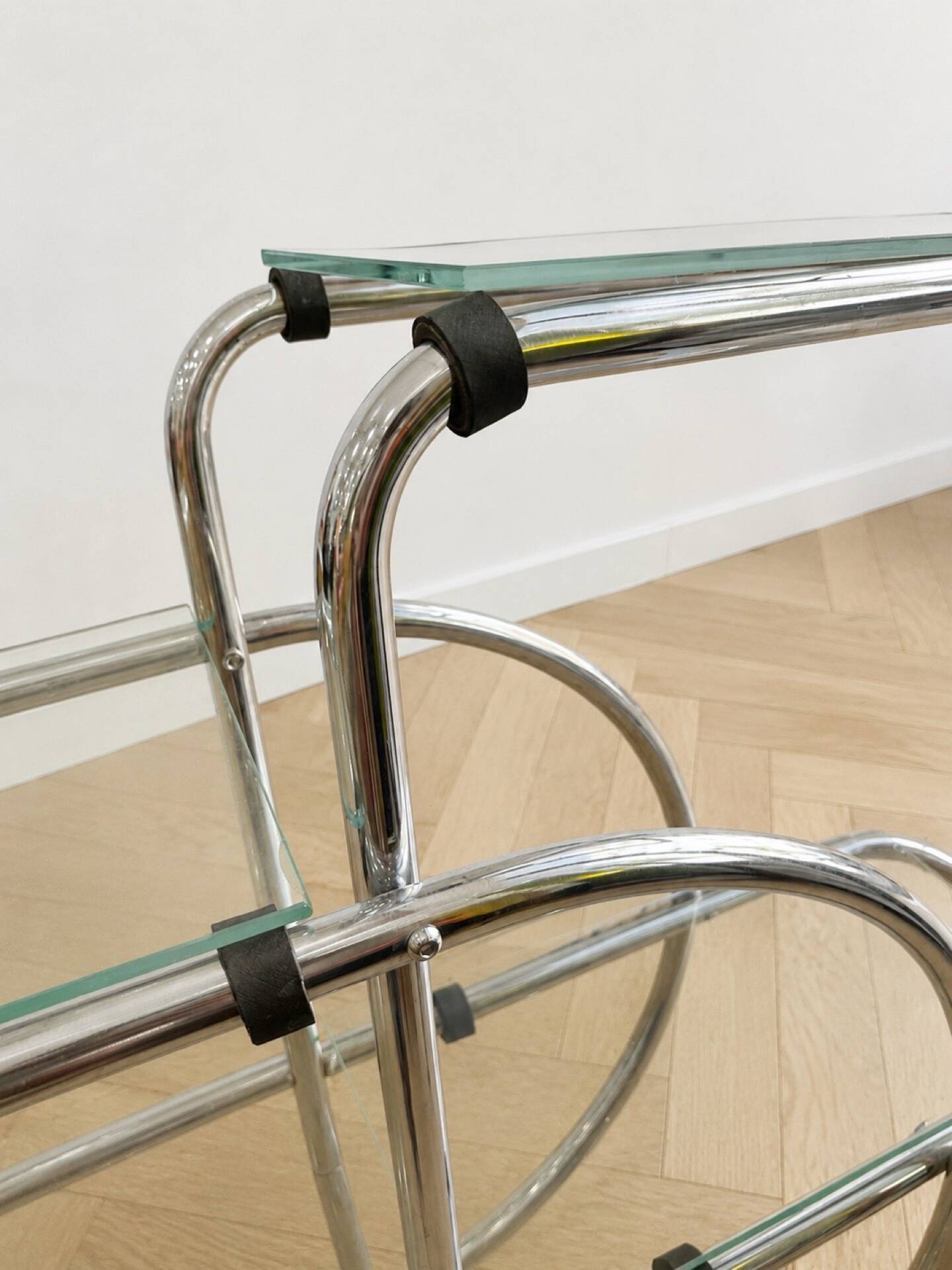 Bauhaus shelf attributed to Émile Guyot for Thonet 1930