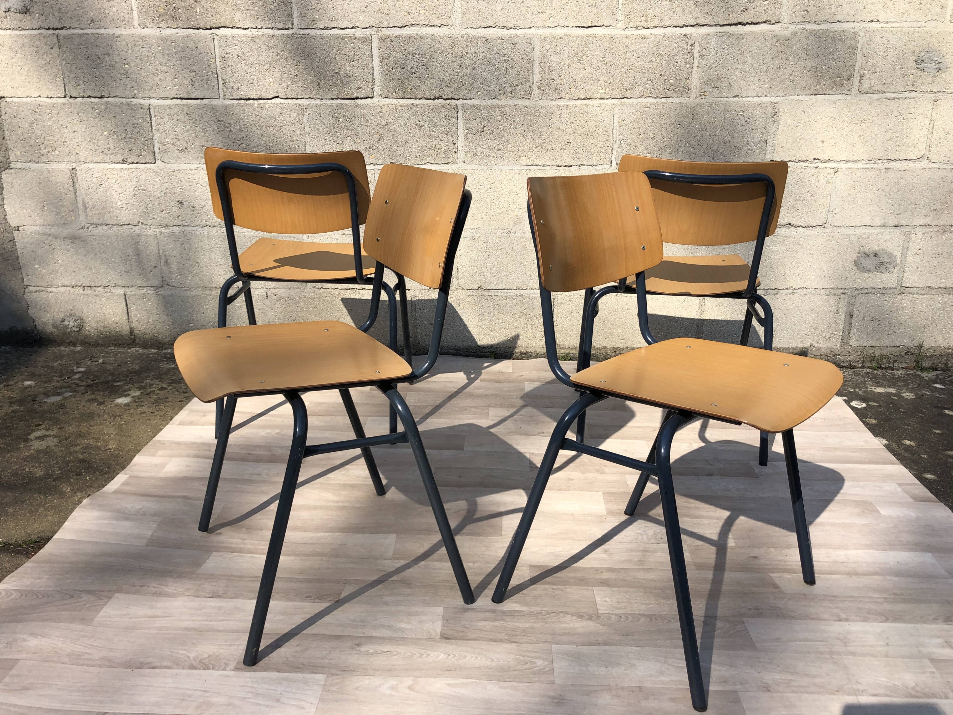 Lot de 4 chaises vintage Arhend Hollande