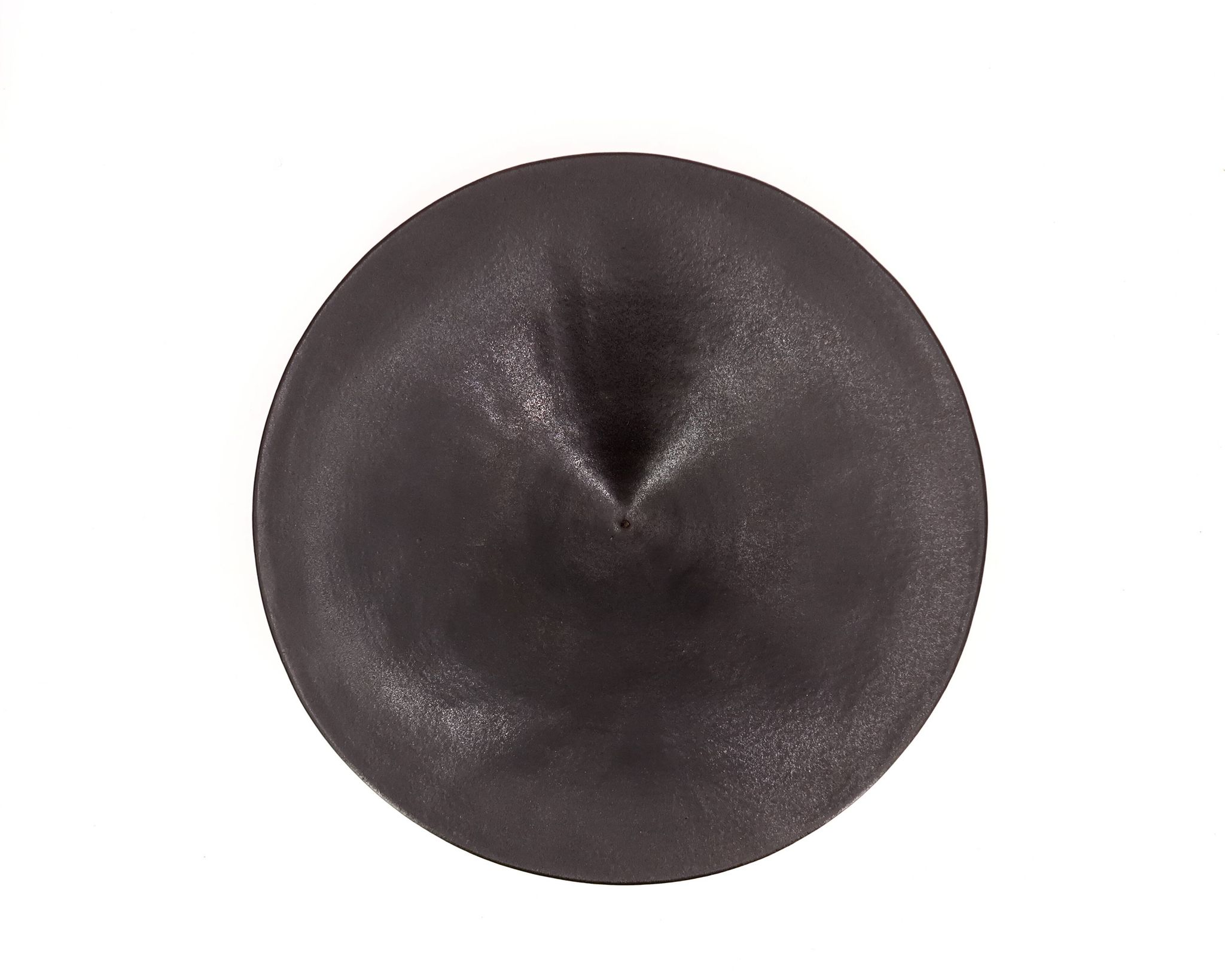 Centre de table noir en céramique sur pied, La Bergerie Vallauris