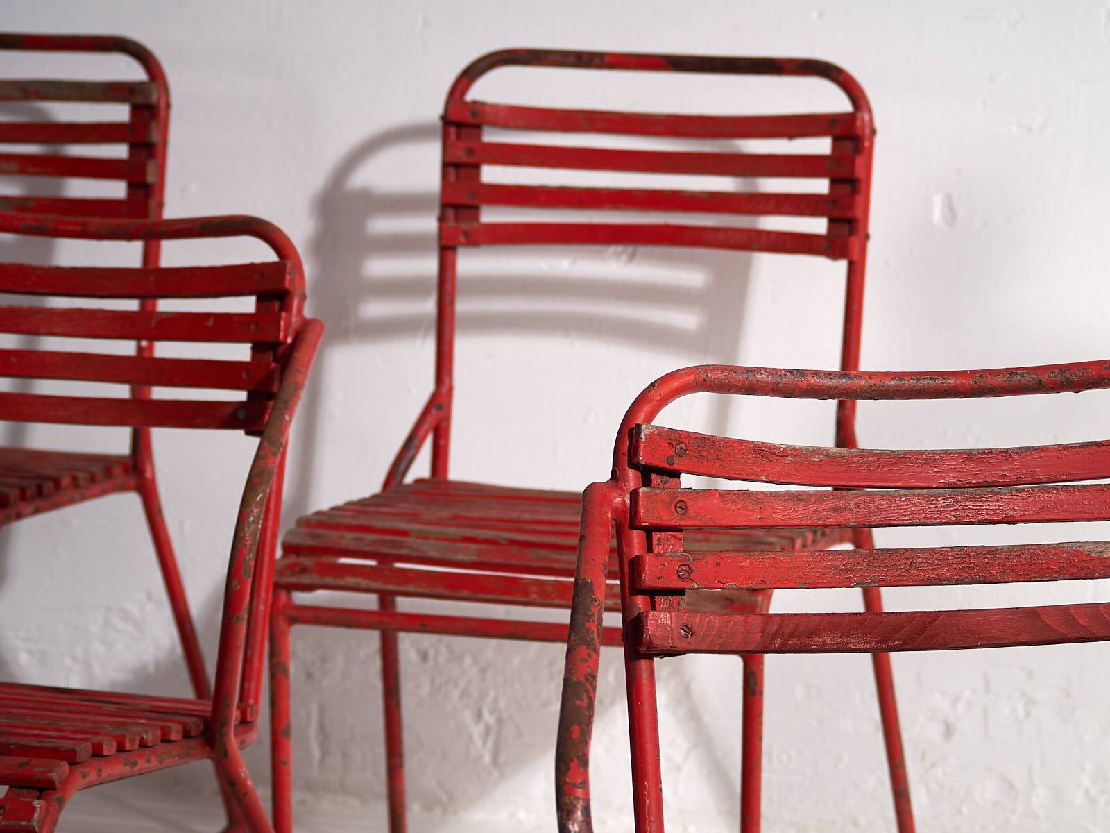 Antique red garden chairs (c.1920). Set of 4 pieces #37
