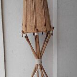Lampadaire bambou et ficelle