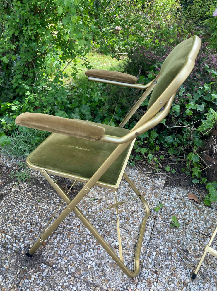 Set of 4 vintage folding armchairs in green velvet