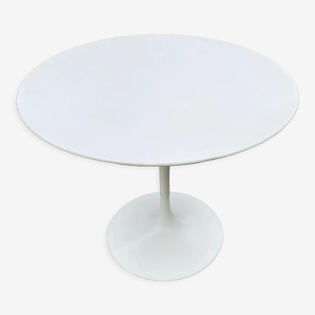 Table d'Eero Saarinen édition Knoll