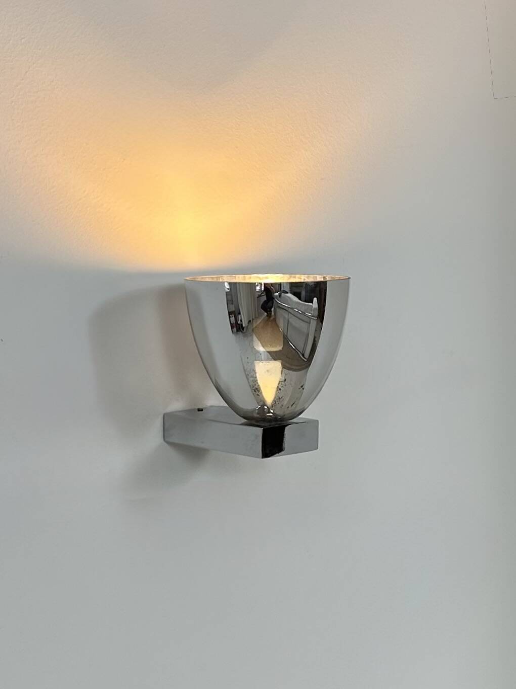 Vintage wall light, chrome and glass, France, 1970.
