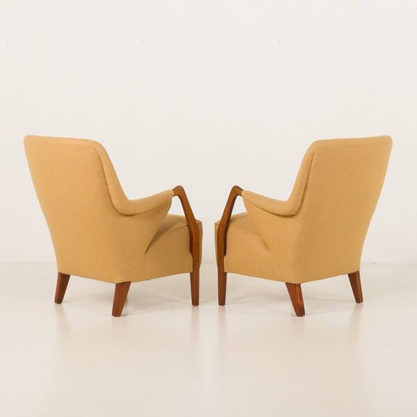 2 fauteuils scandinaves en teck et laine, années 1960