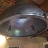 Lustre industriel