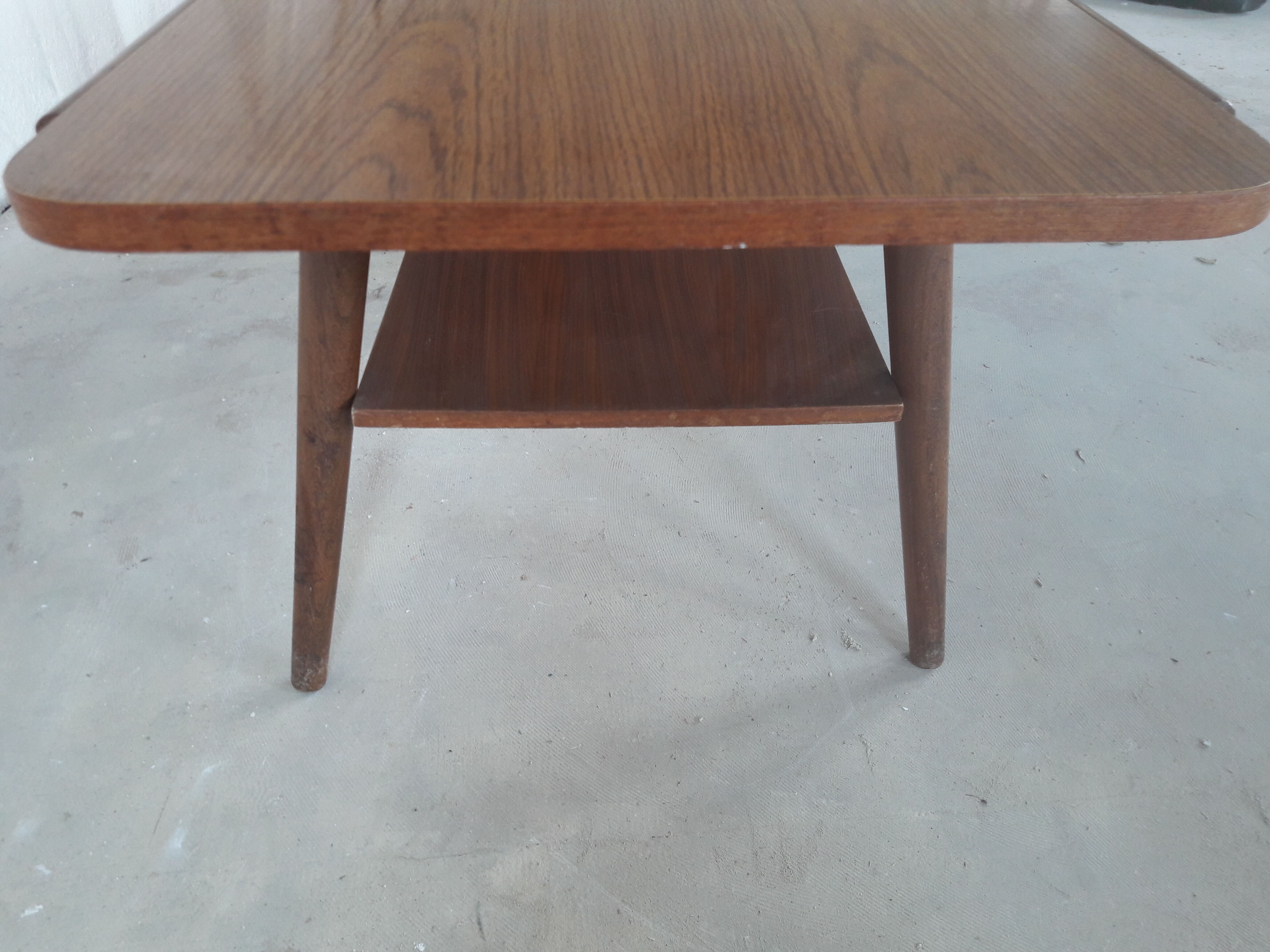 70 teak coffee table