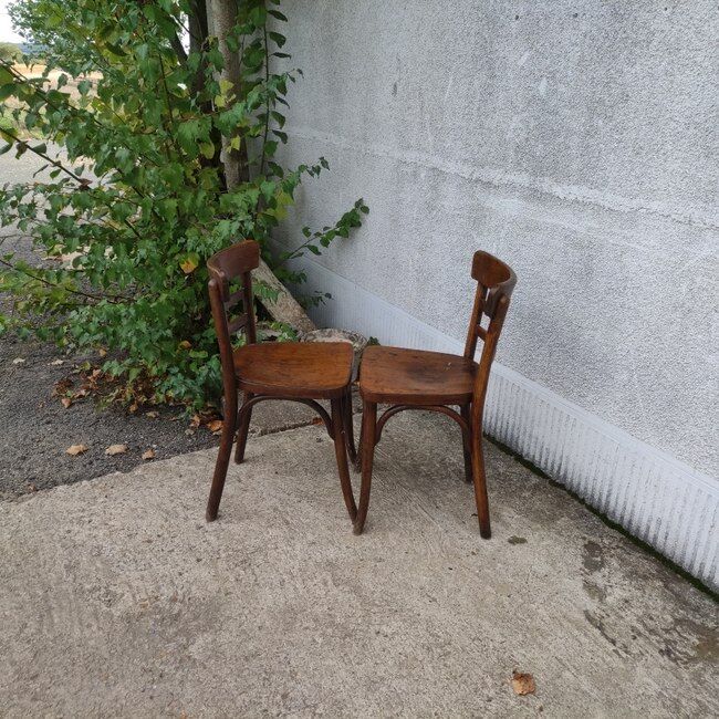 Paire de chaises de bistrot