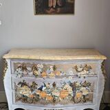 Commode style Louis XV