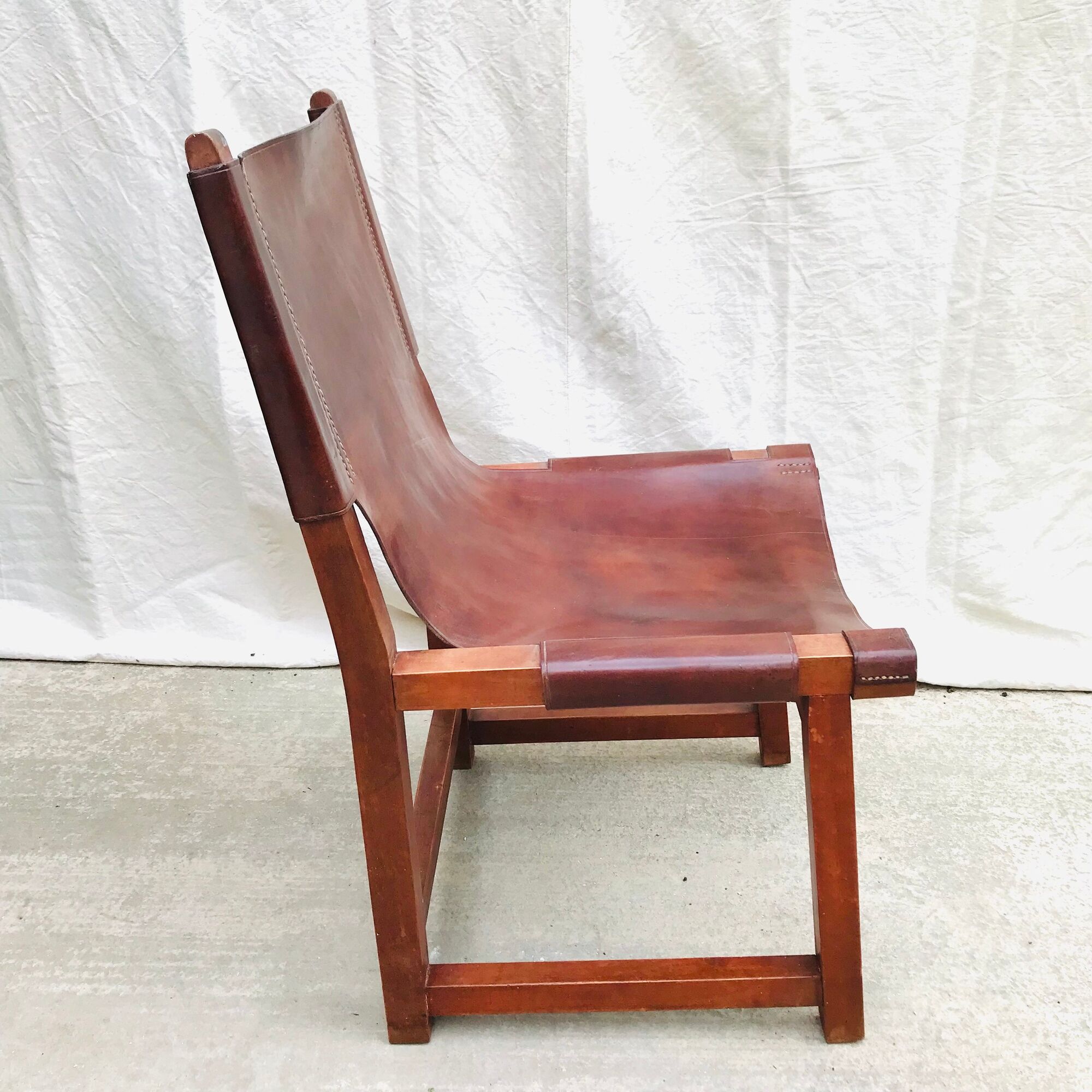 Modernist chair Riaza leather and vintage wood 1960
