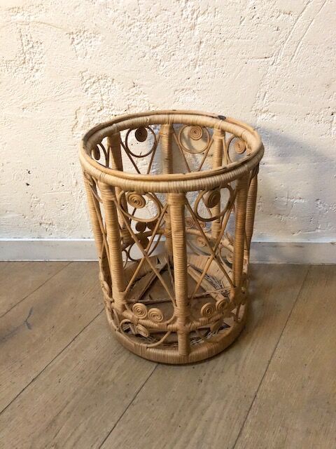 Wicker basket
