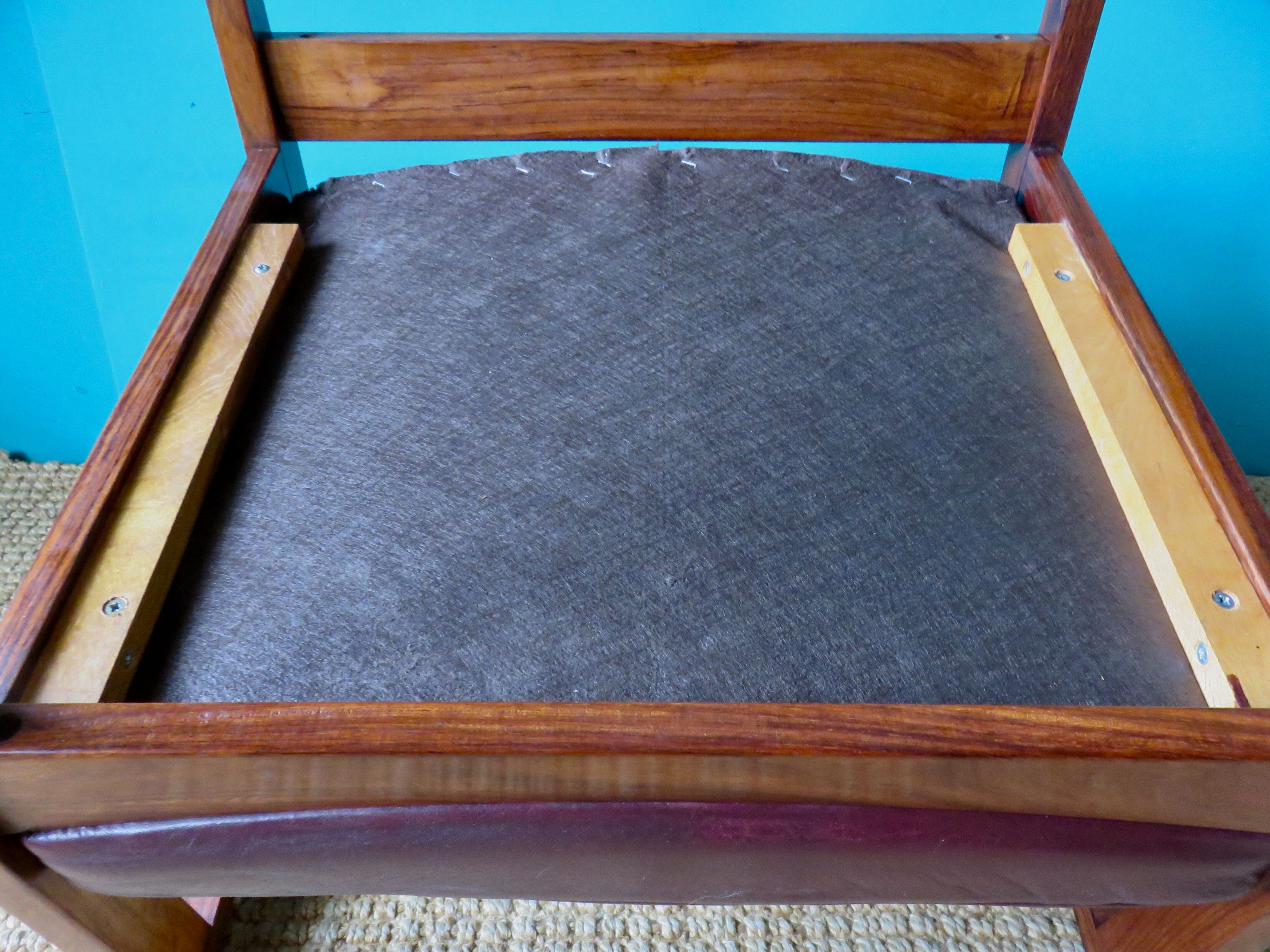 Pair of armchairs in Rio rosewood and plum leather, Denmark 1960