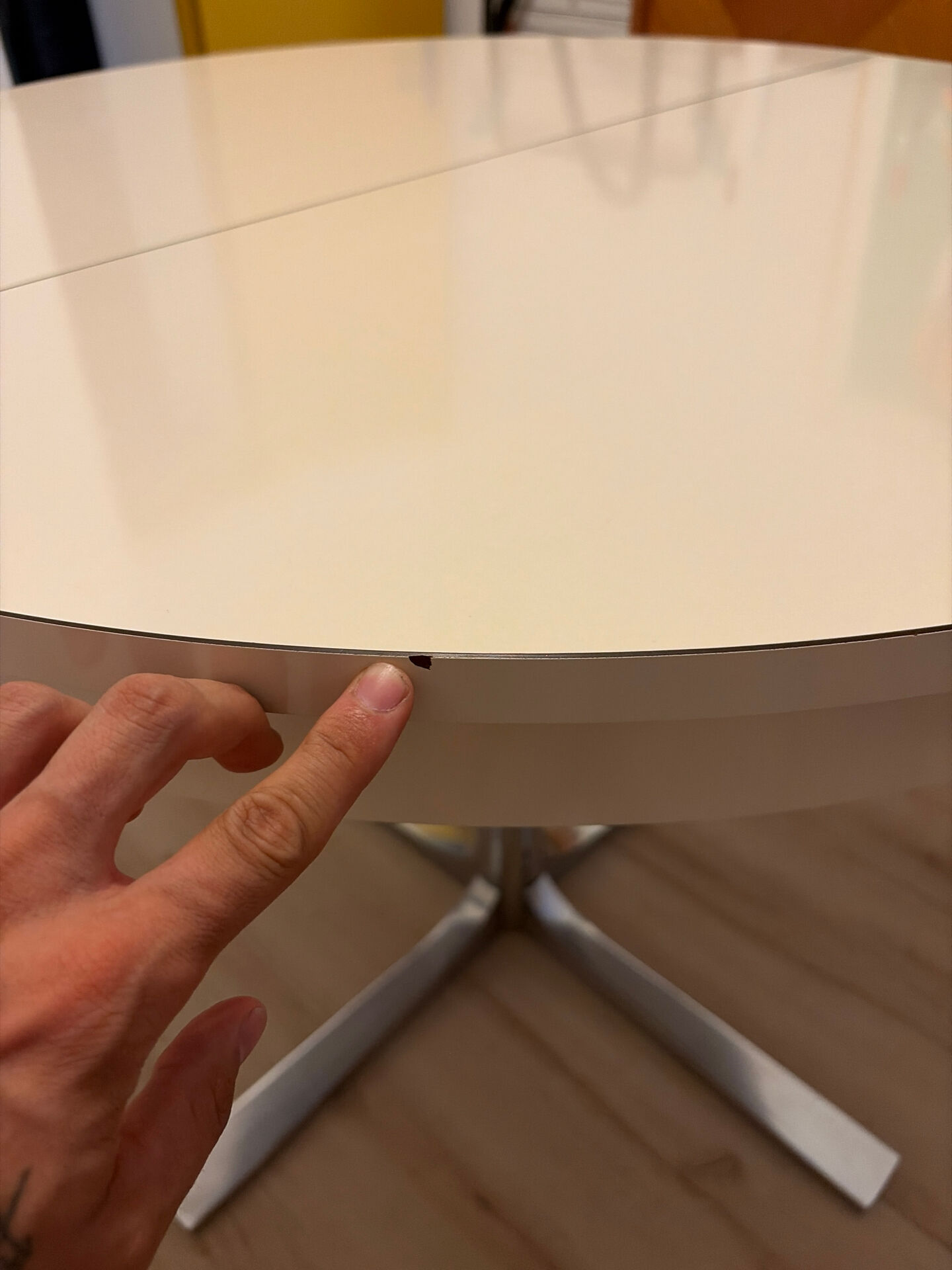 Table ronde Space age roche bobois rallonge intégré avec système 1970