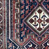 Carpet vintage Persian Afshar done hand 143 X 187 CM