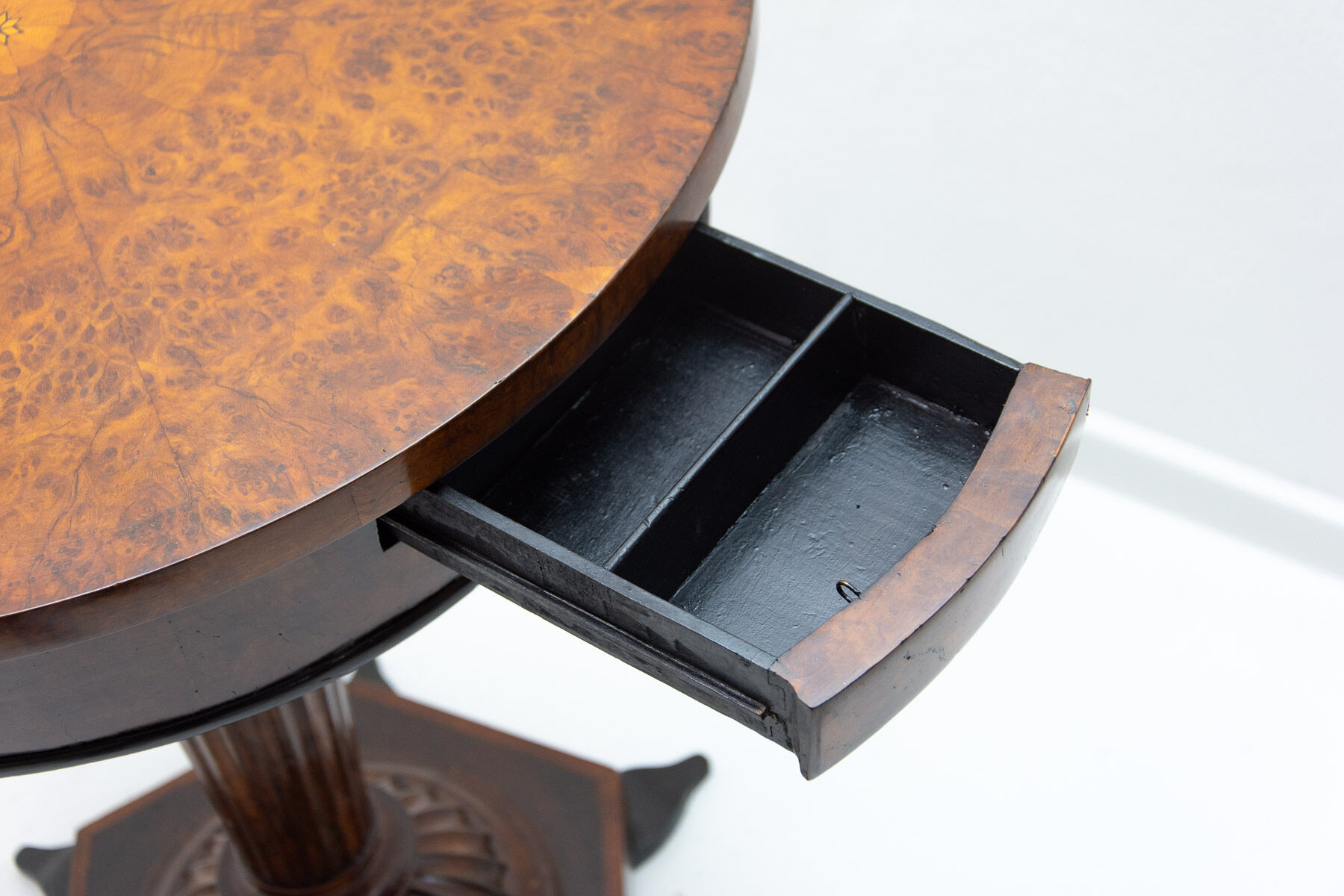 Table à cartes néo-baroque entièrement restaurée, fin du 19ème siècle, Autriche-Hongrie