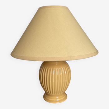 Ceramic table lamp