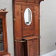 Wardrobe cabinet oak mantel in early XX °