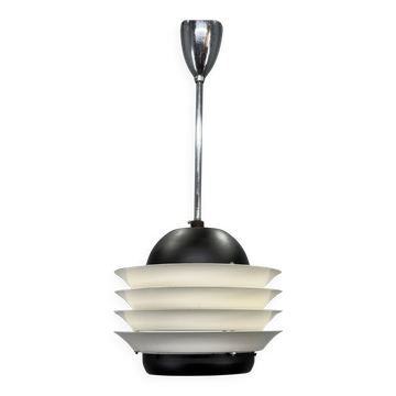 Suspension Lidokov du milieu du siècle, Tchécoslovaquie, années 1970