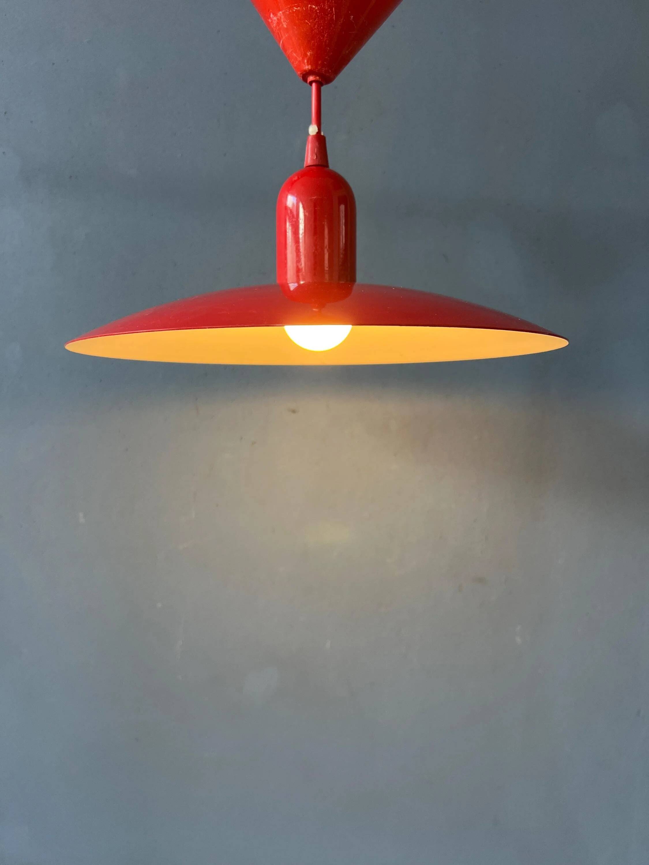 Small vintage Space Age suspension in red metal.