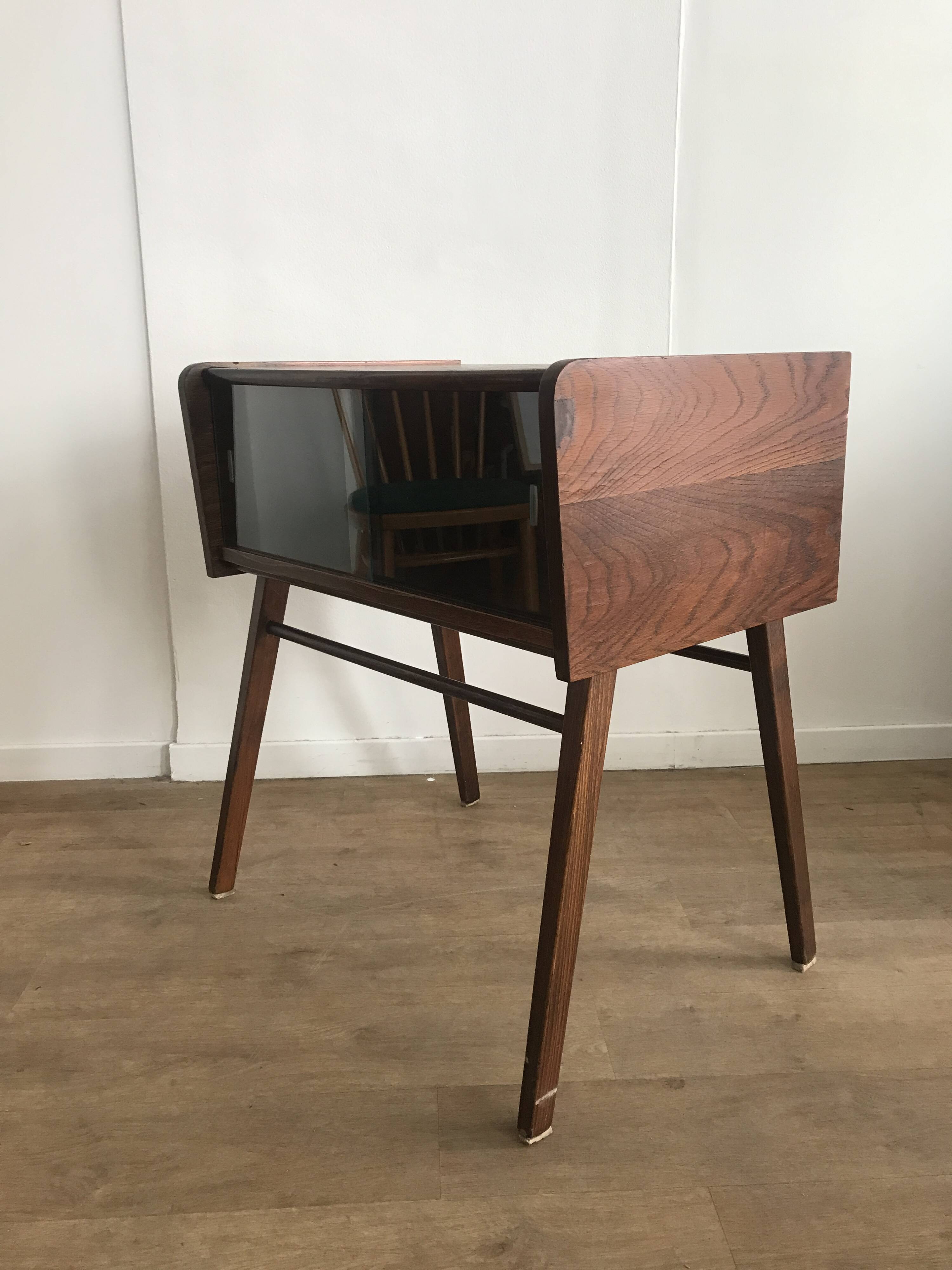 Glazed accent furniture