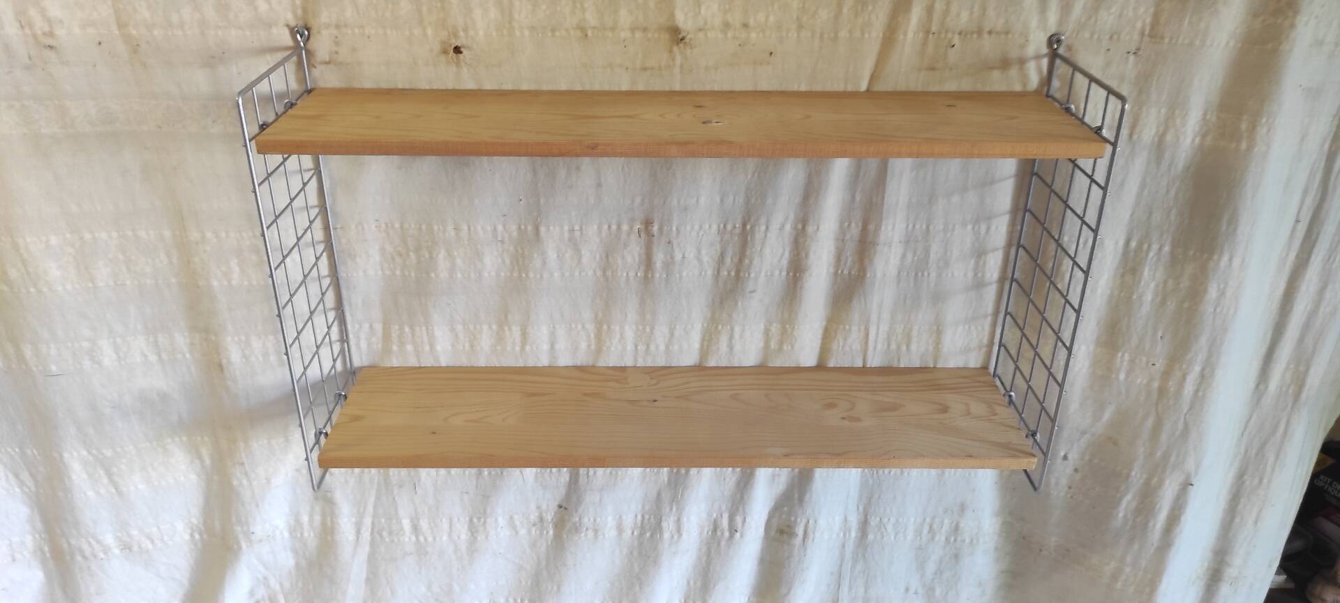 Étagère murale style String en métal et bois - mid.XXeme