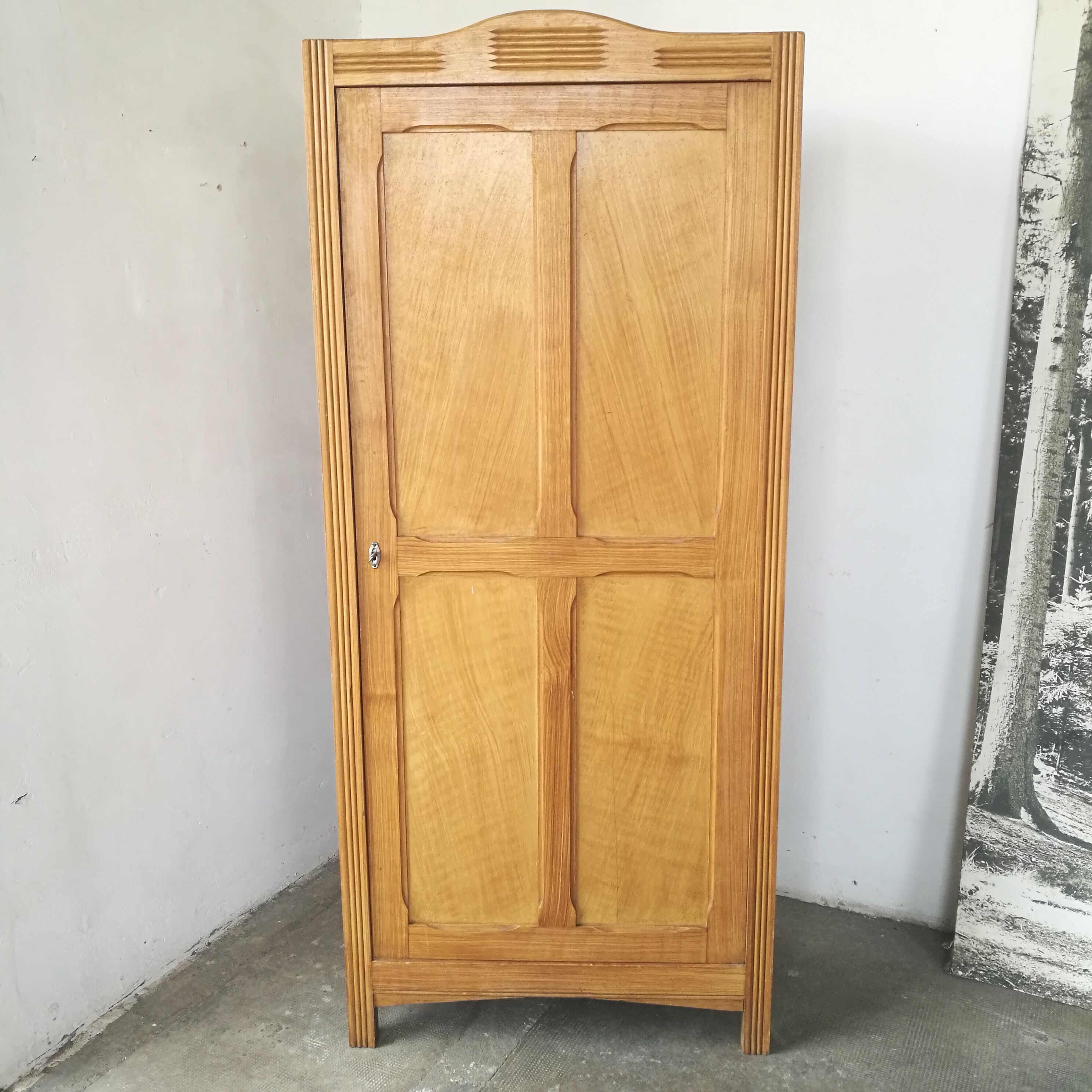 Fir tree hosier, Parisian wardrobe
