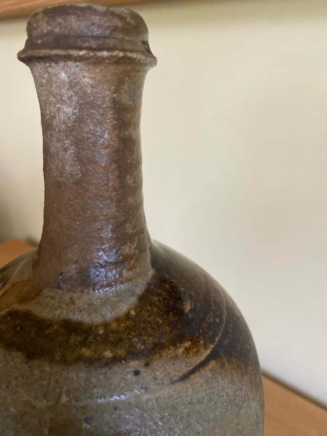 Vase ceramique du 19eme de la Borne