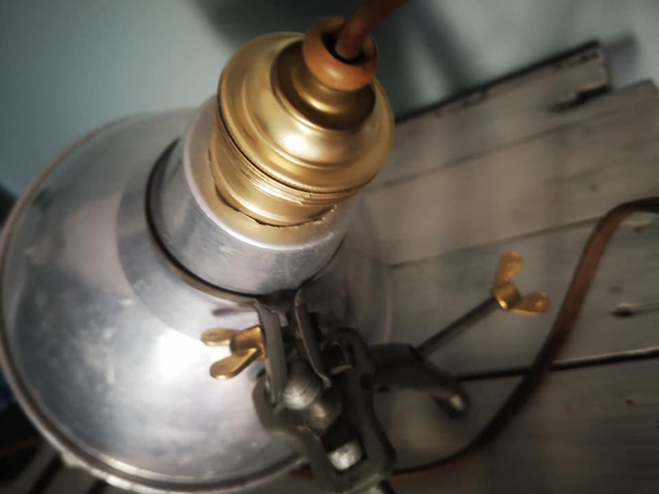 Industrial articulated work lamp