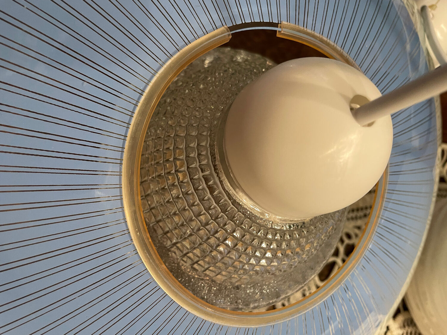 Suspension UFO Space Age, 1950