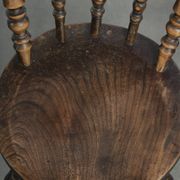 Set of 4 antique English wooden Windsor pub/bistro chairs from 19th century