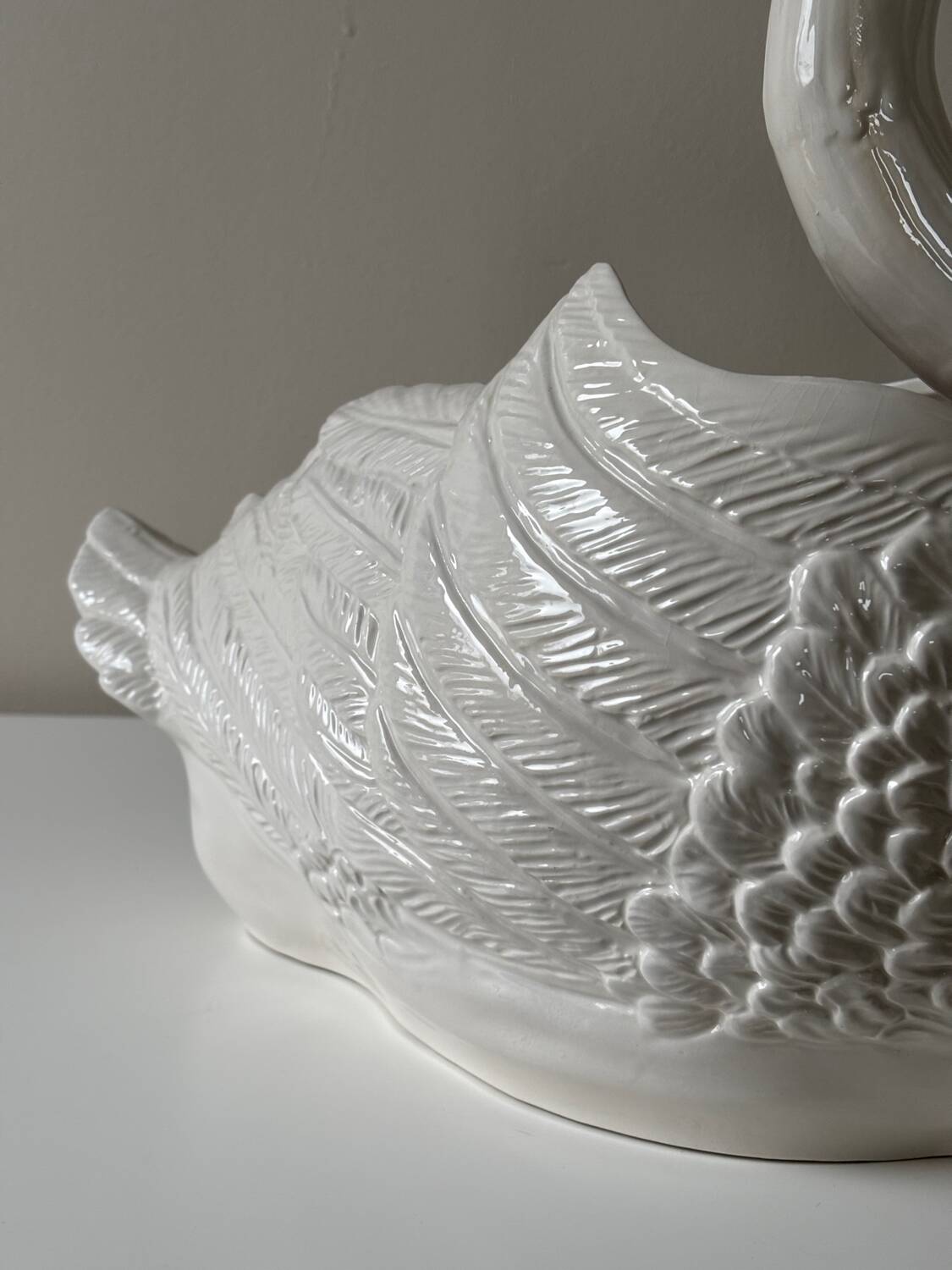 Ceramic swan planter