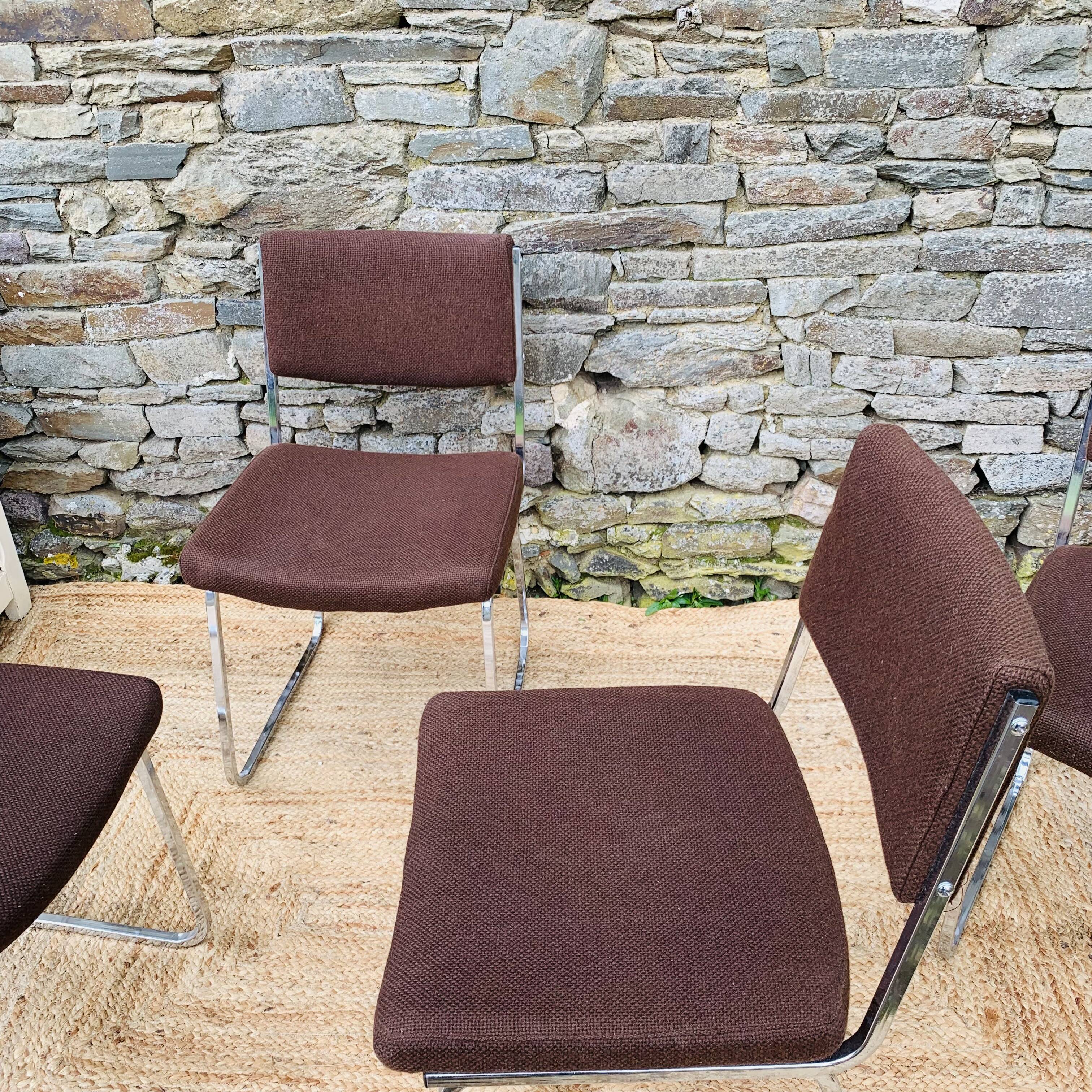 Set of 4 vintage chairs