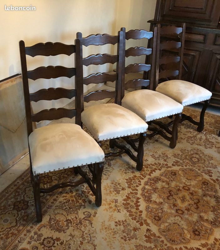 Set 8 lounge chairs