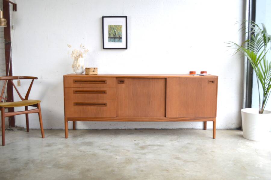 Danish teak sideboard * Sliding doors * 183 cm