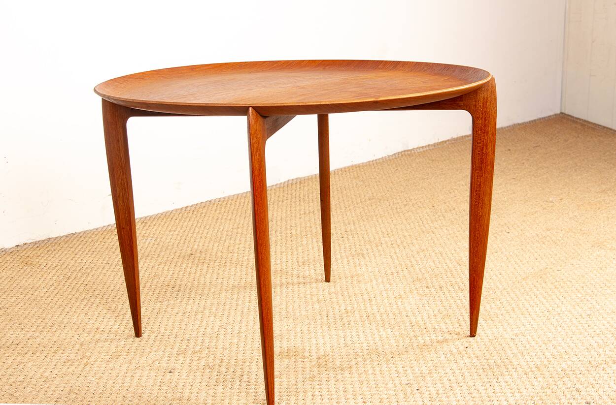 Coffee table, foldable, Danish in teak, model 4508 by Engholm and Willumsen.