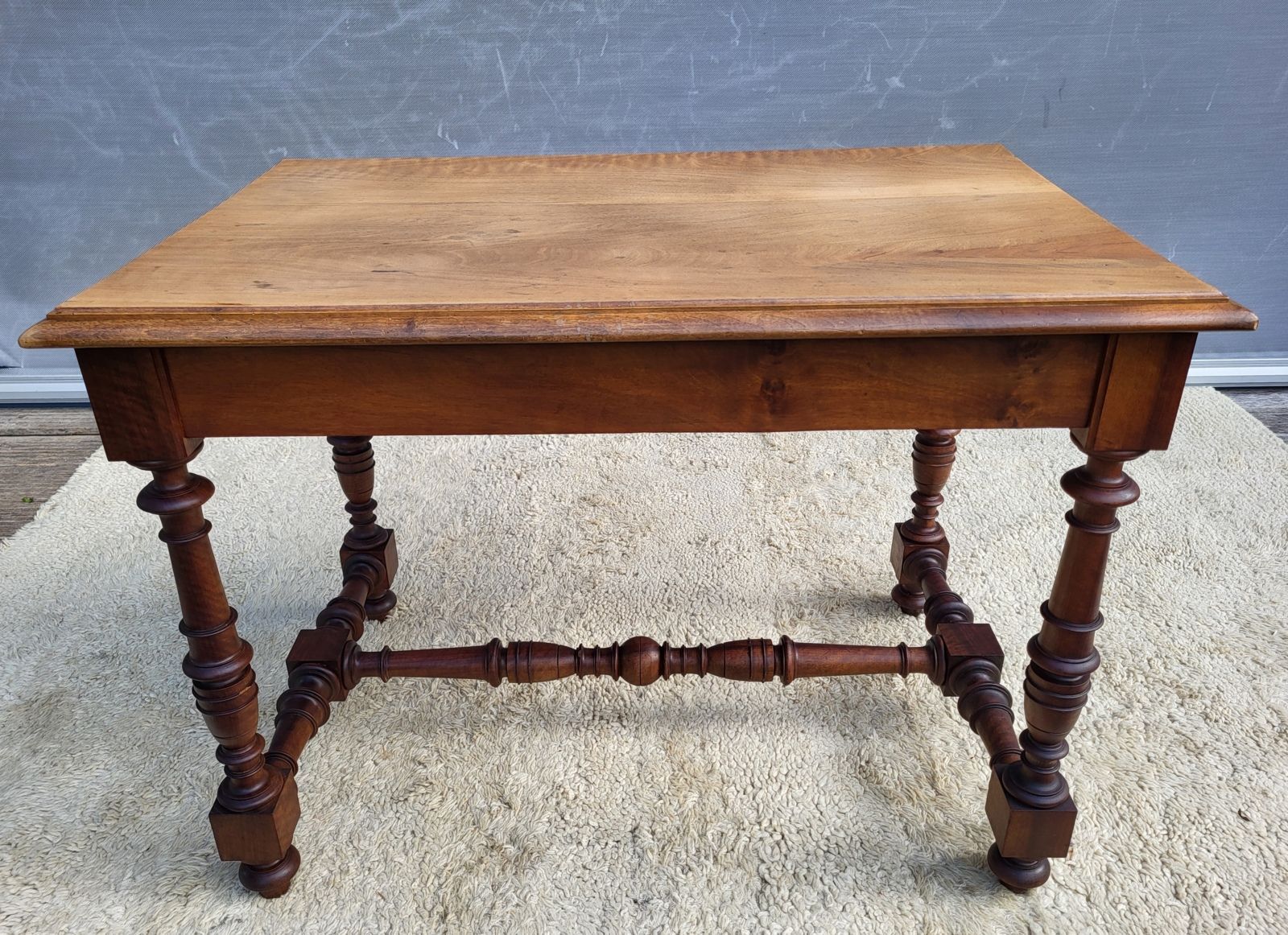 Louis XIII walnut desk • Small centre table in Renaissance style