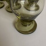 Set de 7 verres gobelets à pied modernistes vert tilleul 1950