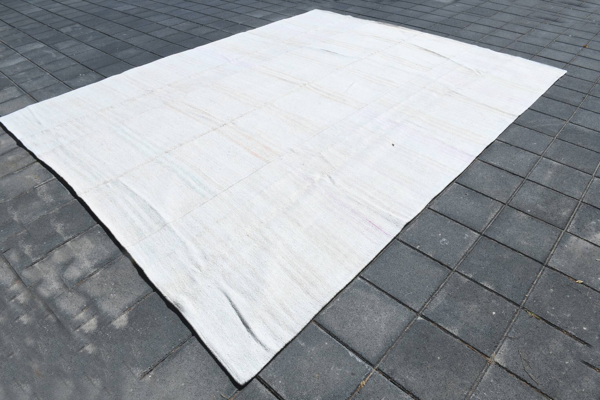 Tapis kilim vintage rayé Off-White