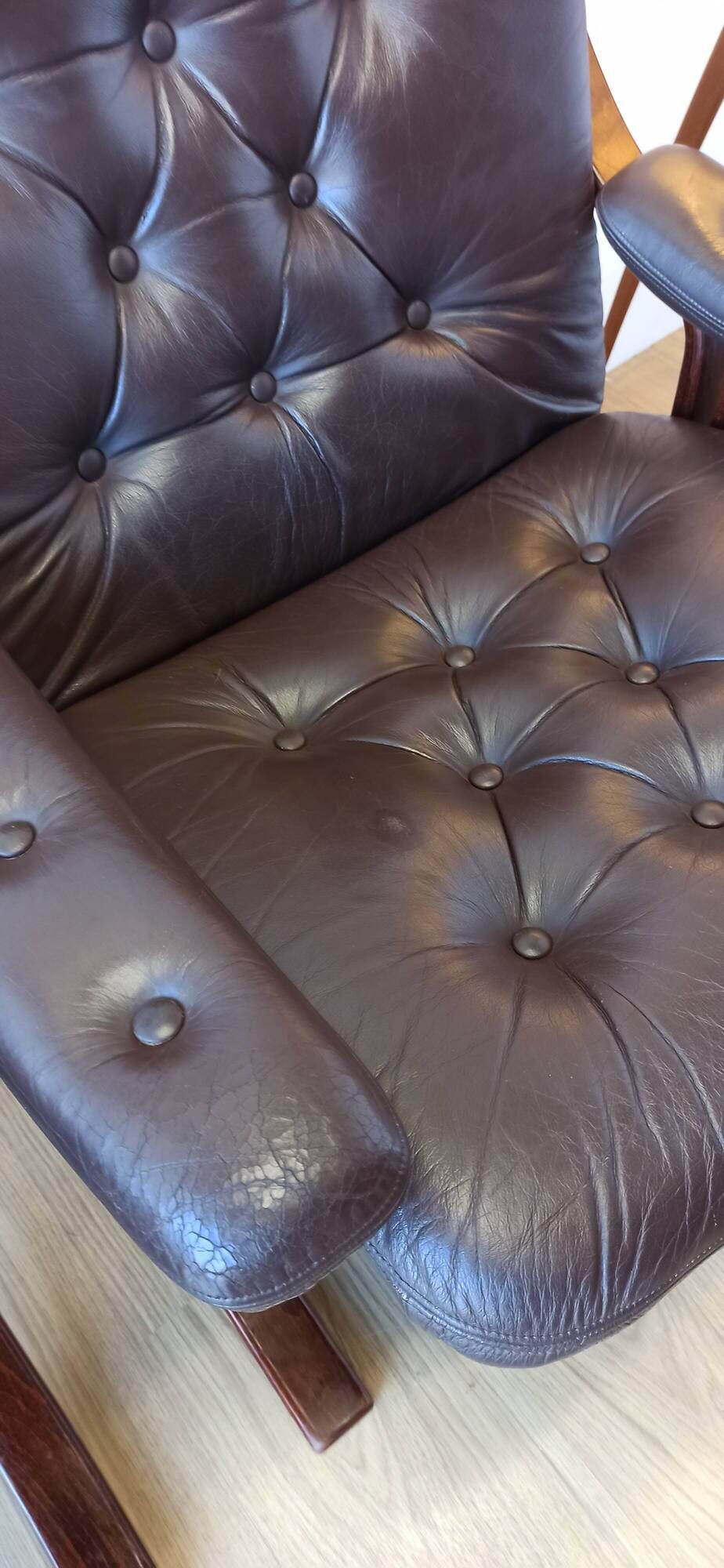 Norwegian Easy Chairs in Leather by Jon Hjortdal, Velledalen. Set of 2.