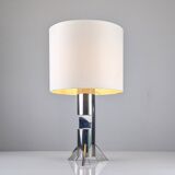Steel sculpture table lamp