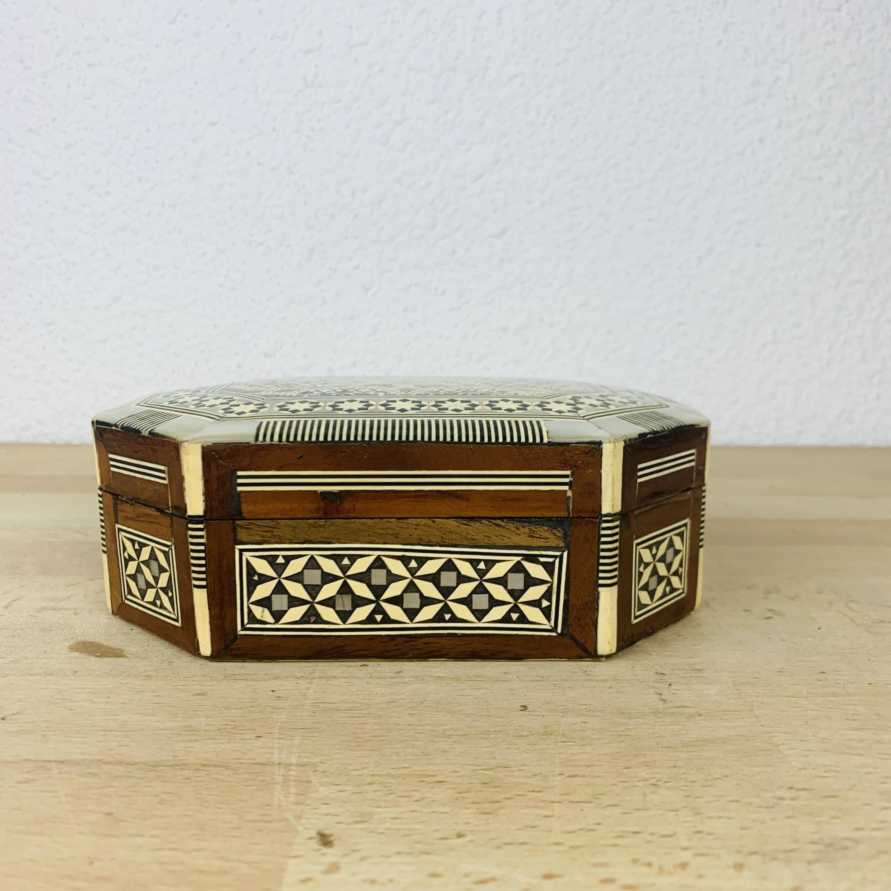 Vintage mother-of-pearl marquetry jewelry box