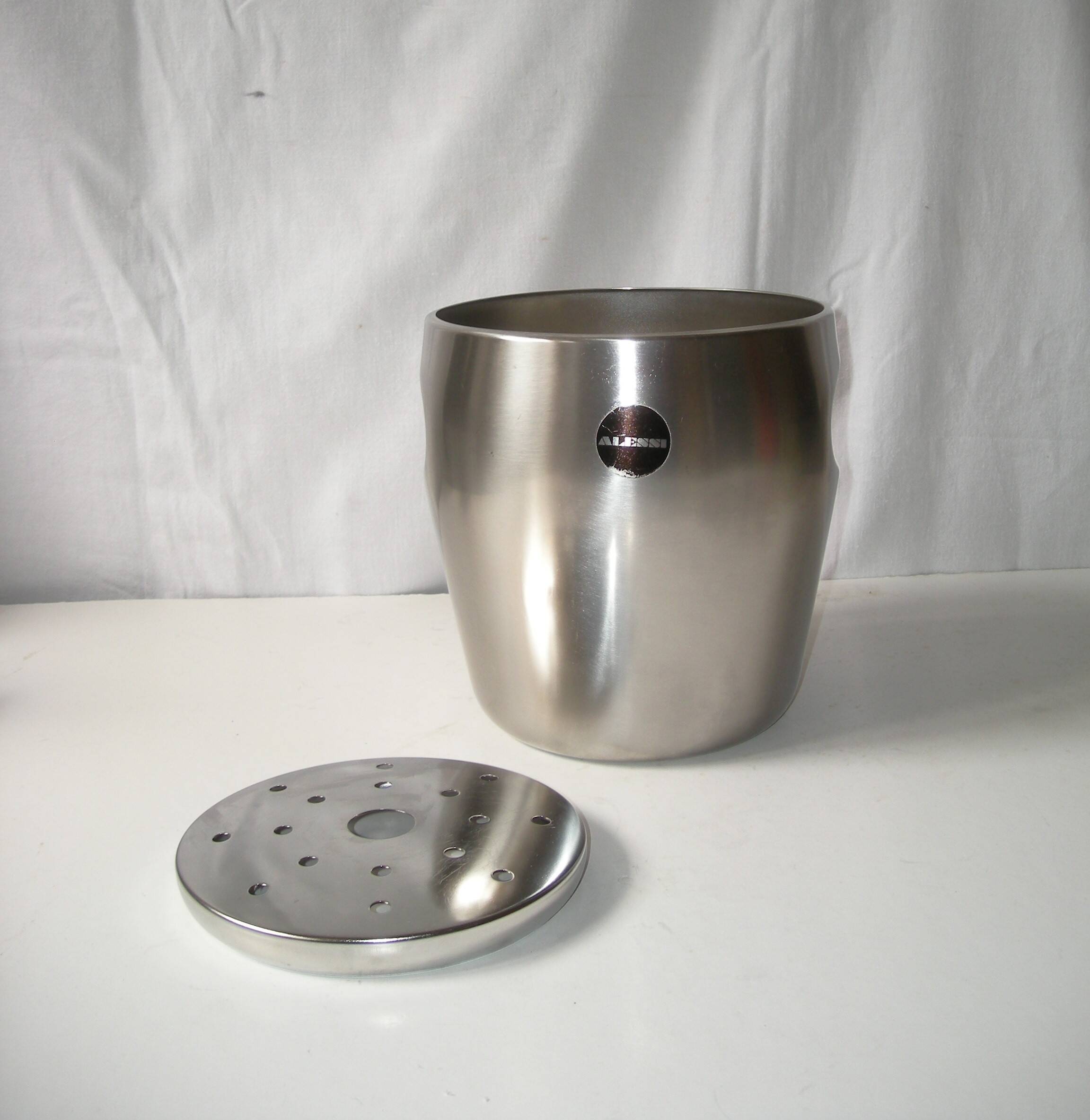 champagne bucket - Carlo Mazzeri and Luigi Massoni - Alessi from the 50s