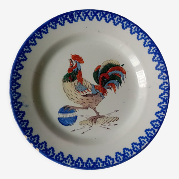 Decoration plate 18th in faience of saint clement signed decor of rooster