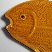 Plat zoomorphe poisson Poet Laval