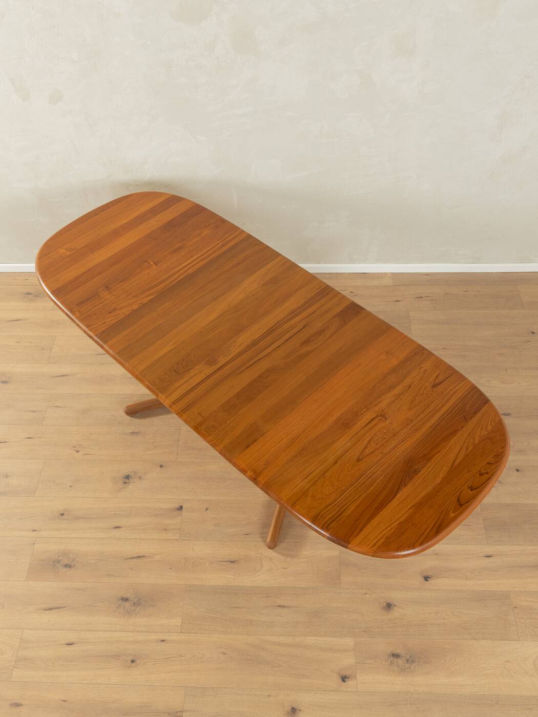 Extendable dining table 80 by Glostrup