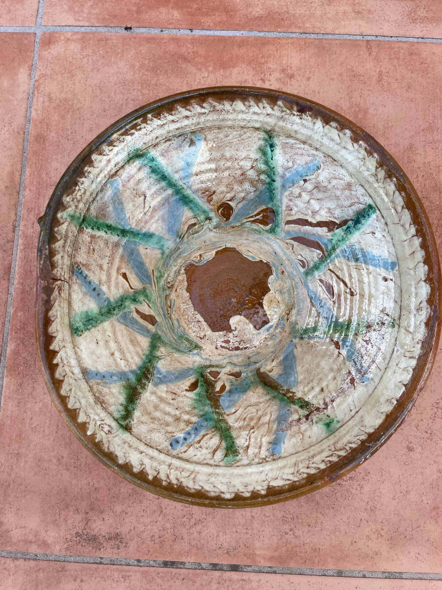 Spanish/Mediterranean ceramic bowl