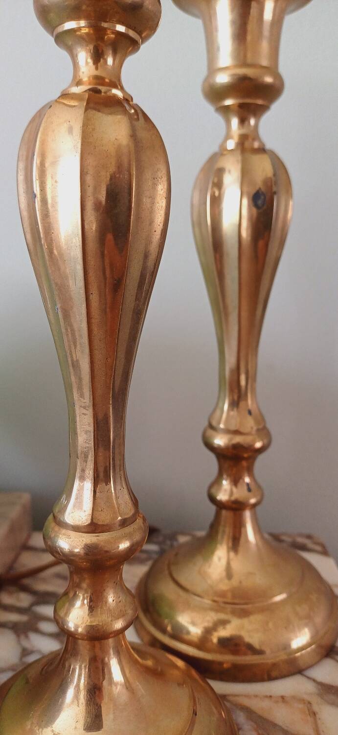 2 bougeoirs en laiton