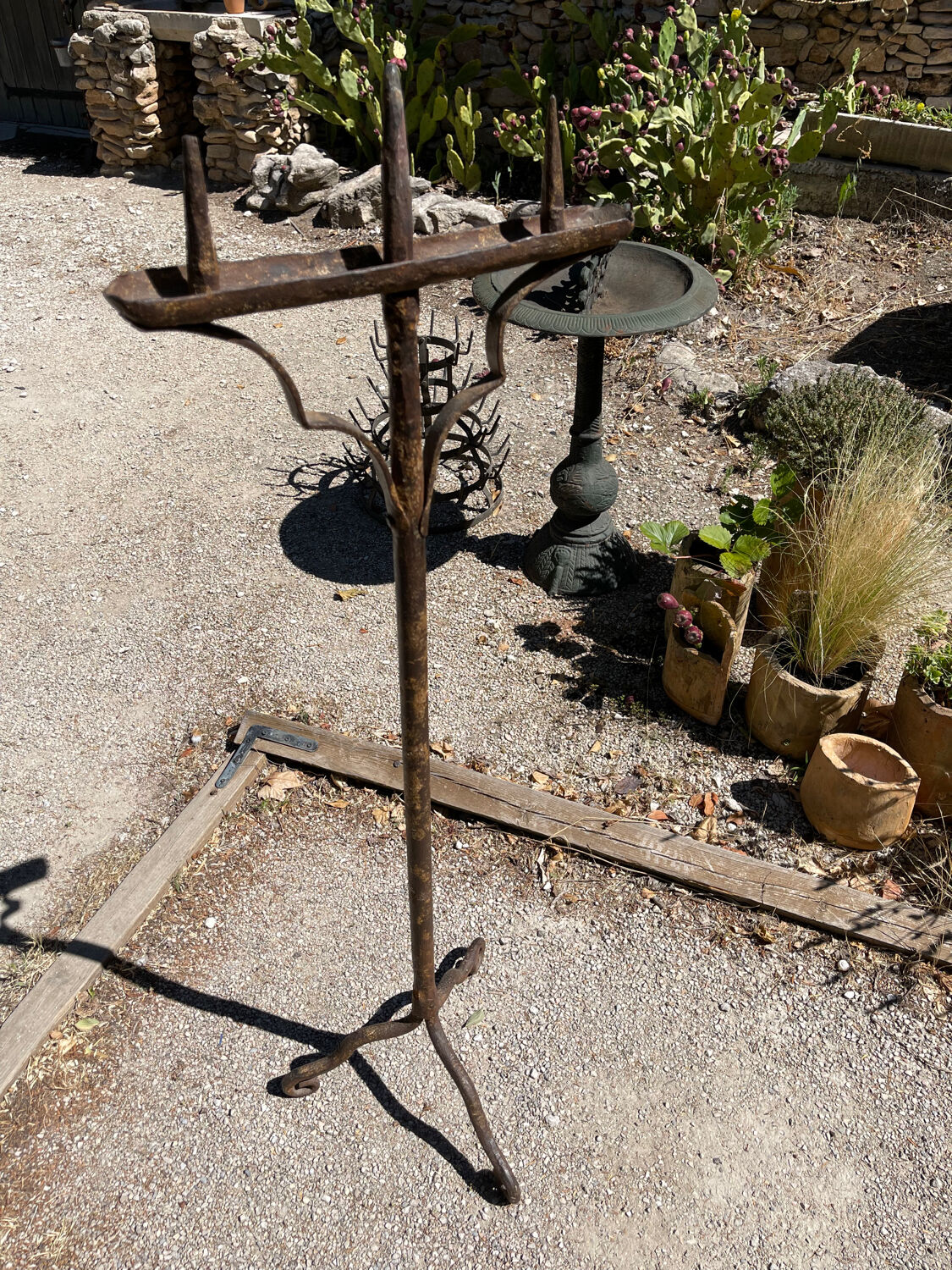 Ancient candle pique