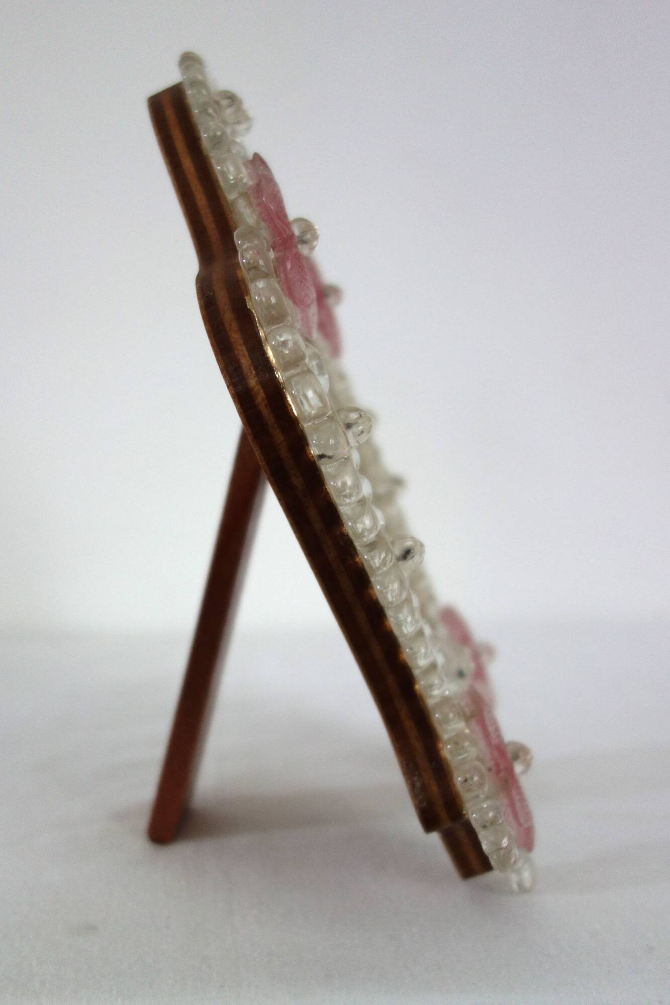 Venetian psyché mirror, blown glass from Murano, floral and beaded patterns.